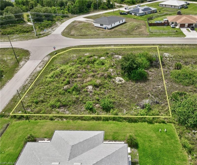 854/856 Alabama Rd S, Lehigh Acres, FL 33974 Photo