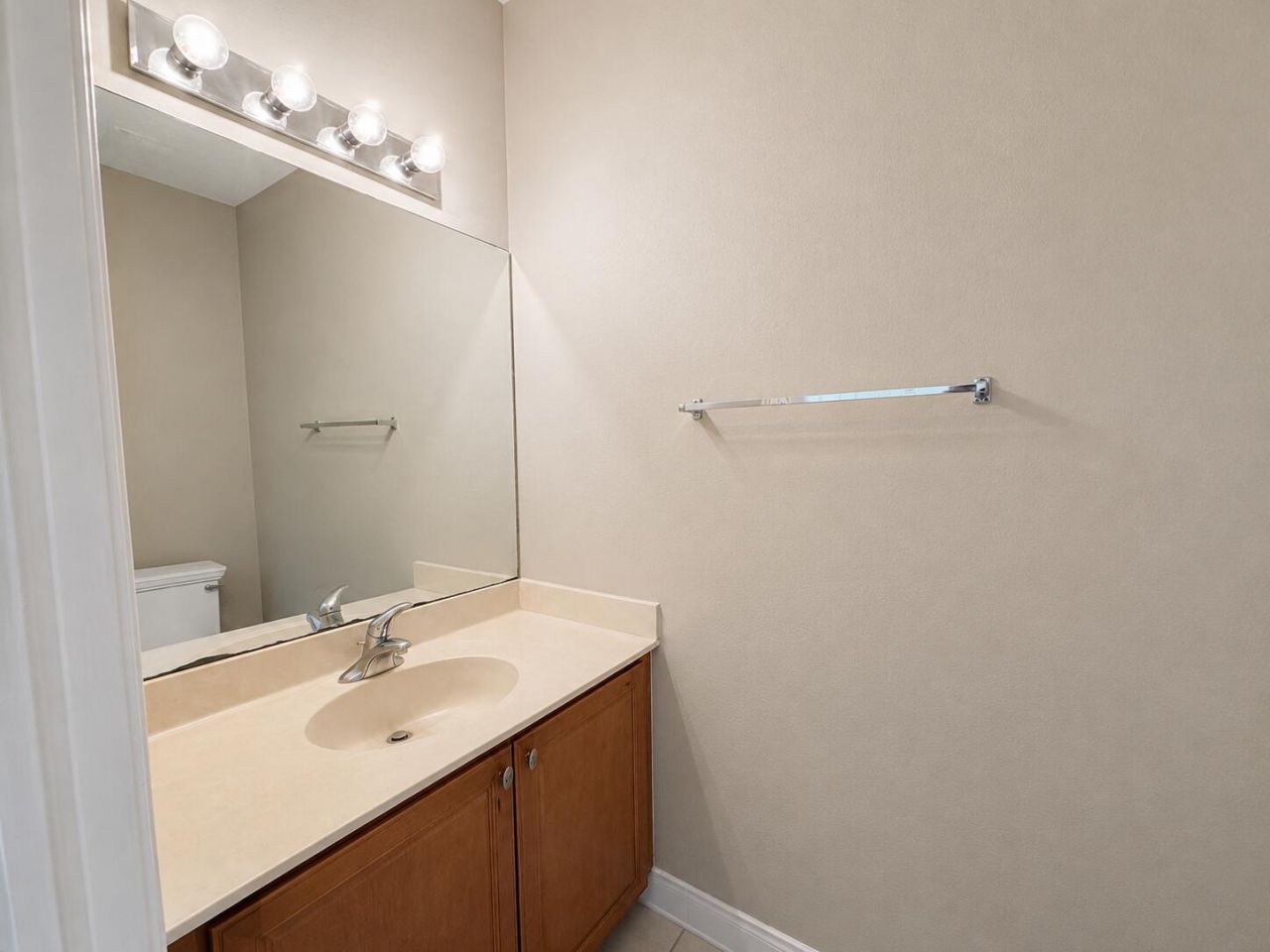 780 Marina Del Ray Lane, Unit 4, West Palm Beach, FL 33401 Photo