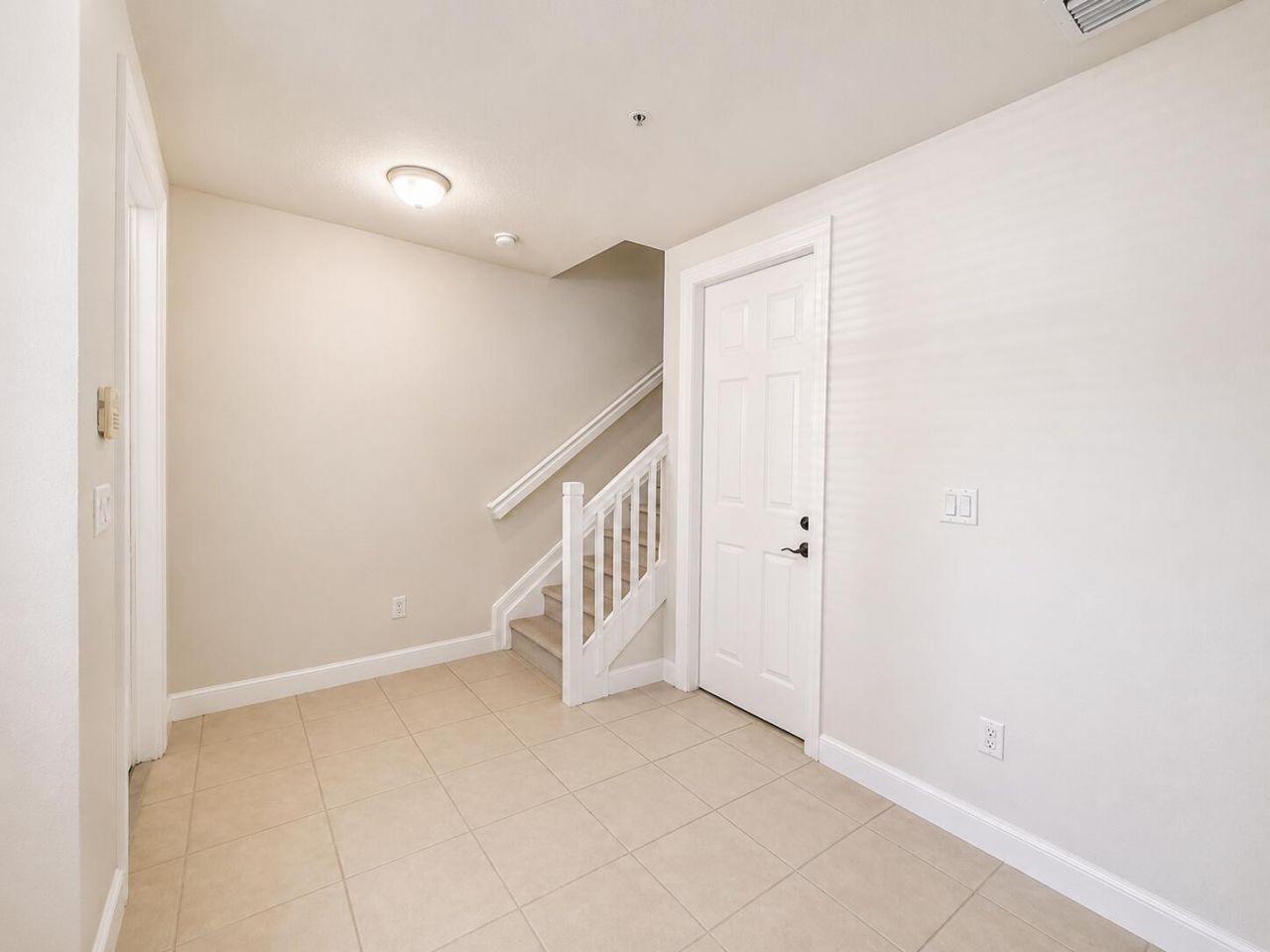 780 Marina Del Ray Lane, Unit 4, West Palm Beach, FL 33401 Photo