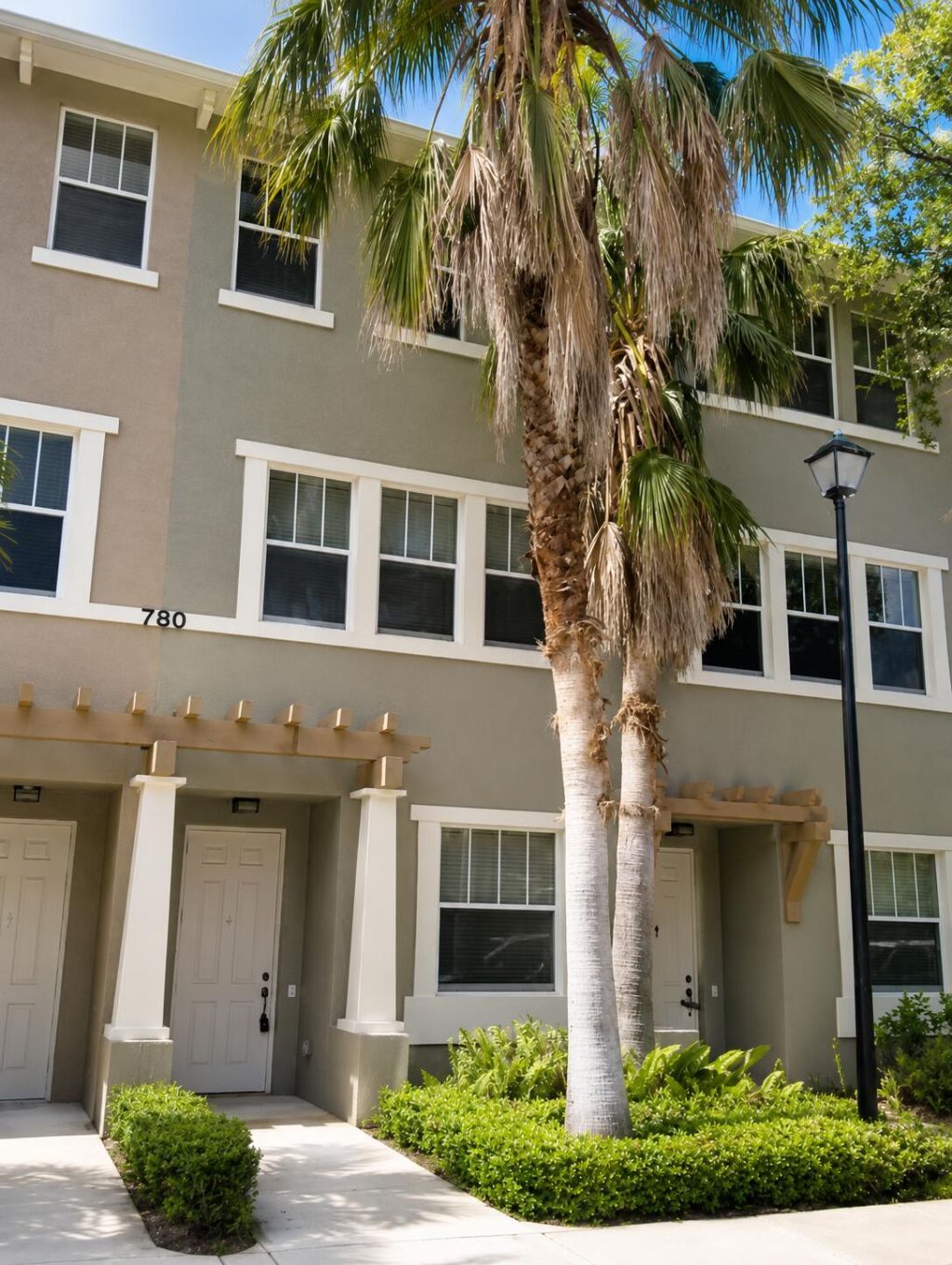 780 Marina Del Ray Lane, Unit 4, West Palm Beach, FL 33401 Photo