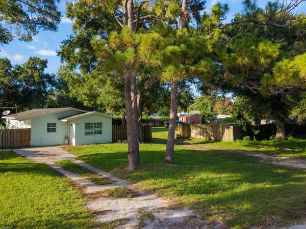3516 Avenue F, Fort Pierce, FL 34947