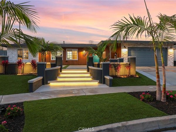 2807 E Alden, Anaheim, CA 92806