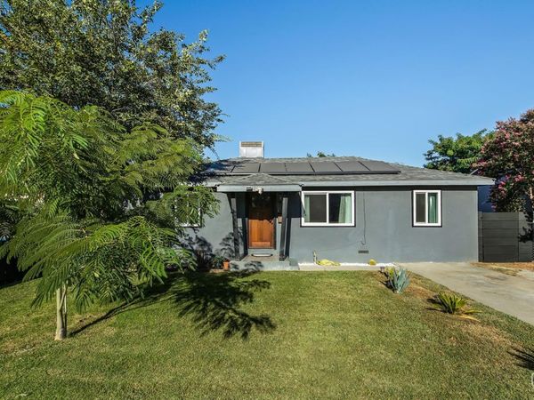 820 S Bradley Street, Visalia, CA 93292