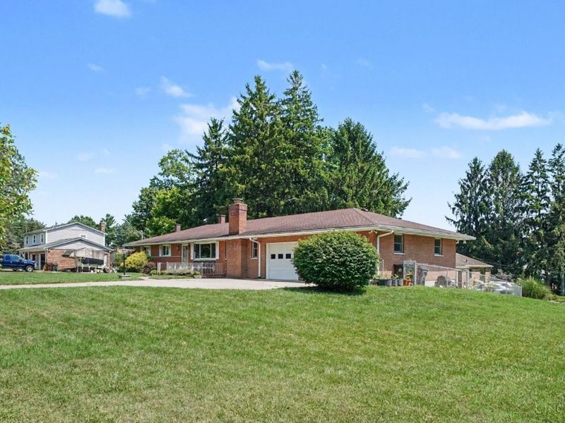 6417 Mapleton Avenue, Delhi Twp, OH 45233 Photo 4