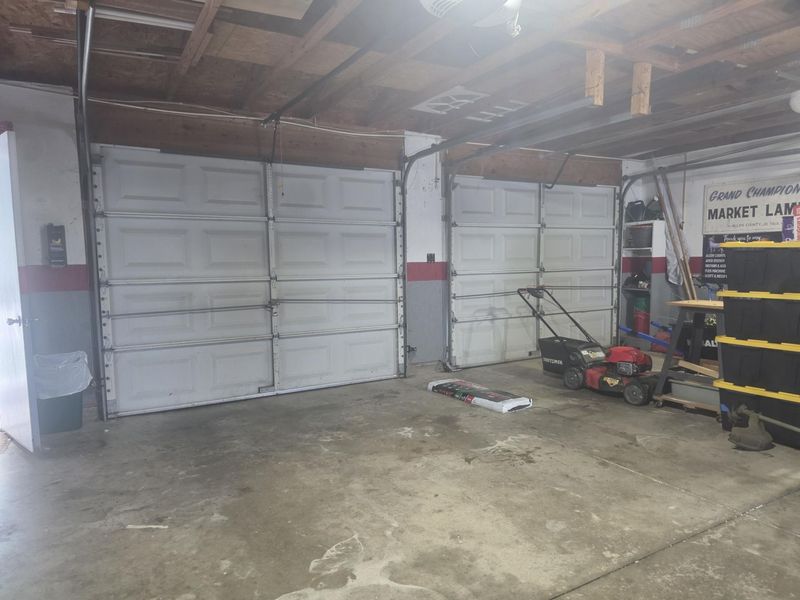512 W Benton Street, Wapakoneta, OH 45895 Photo 36