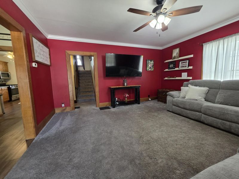 512 W Benton Street, Wapakoneta, OH 45895 Photo 5