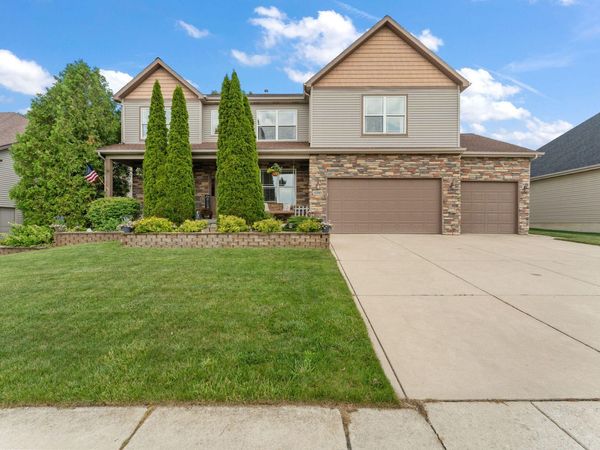 12585 Washington Street , Crown Point, IN 46307