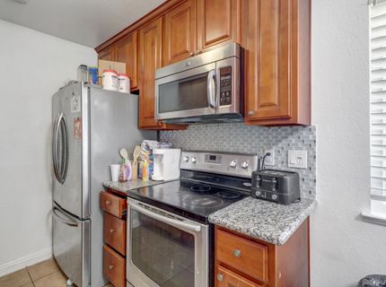 7384 Franklin Blvd #4, Unit 4, Sacramento, CA 95823 Photo