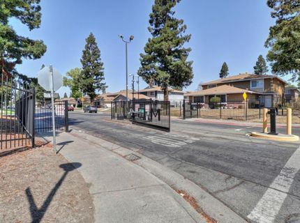 7384 Franklin Blvd #4, Unit 4, Sacramento, CA 95823 Photo