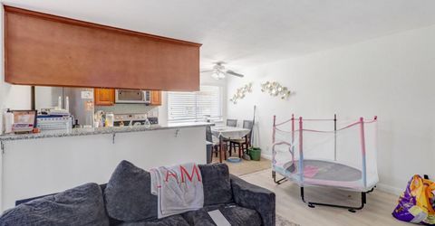7384 Franklin Blvd #4, Unit 4, Sacramento, CA 95823 Photo
