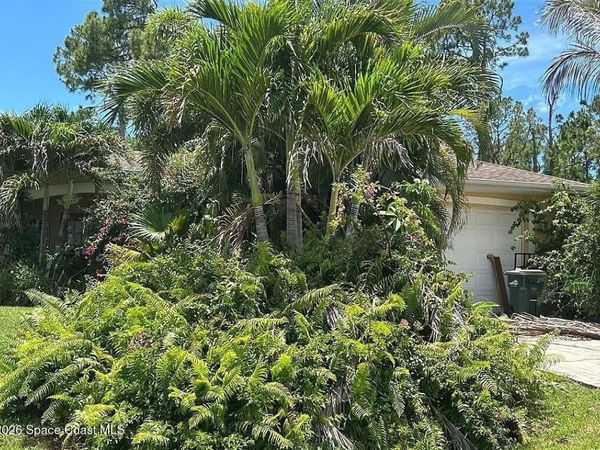 3041 Wyola Avenue , North Port, FL 34286