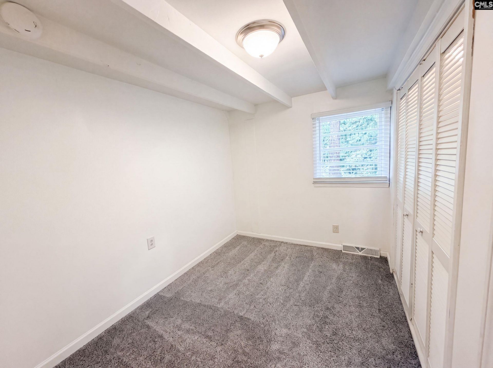 1502 Pine Street  Photo 11