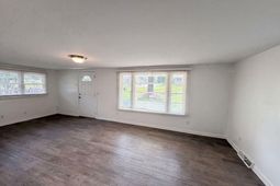1502 Pine Street  photo 4