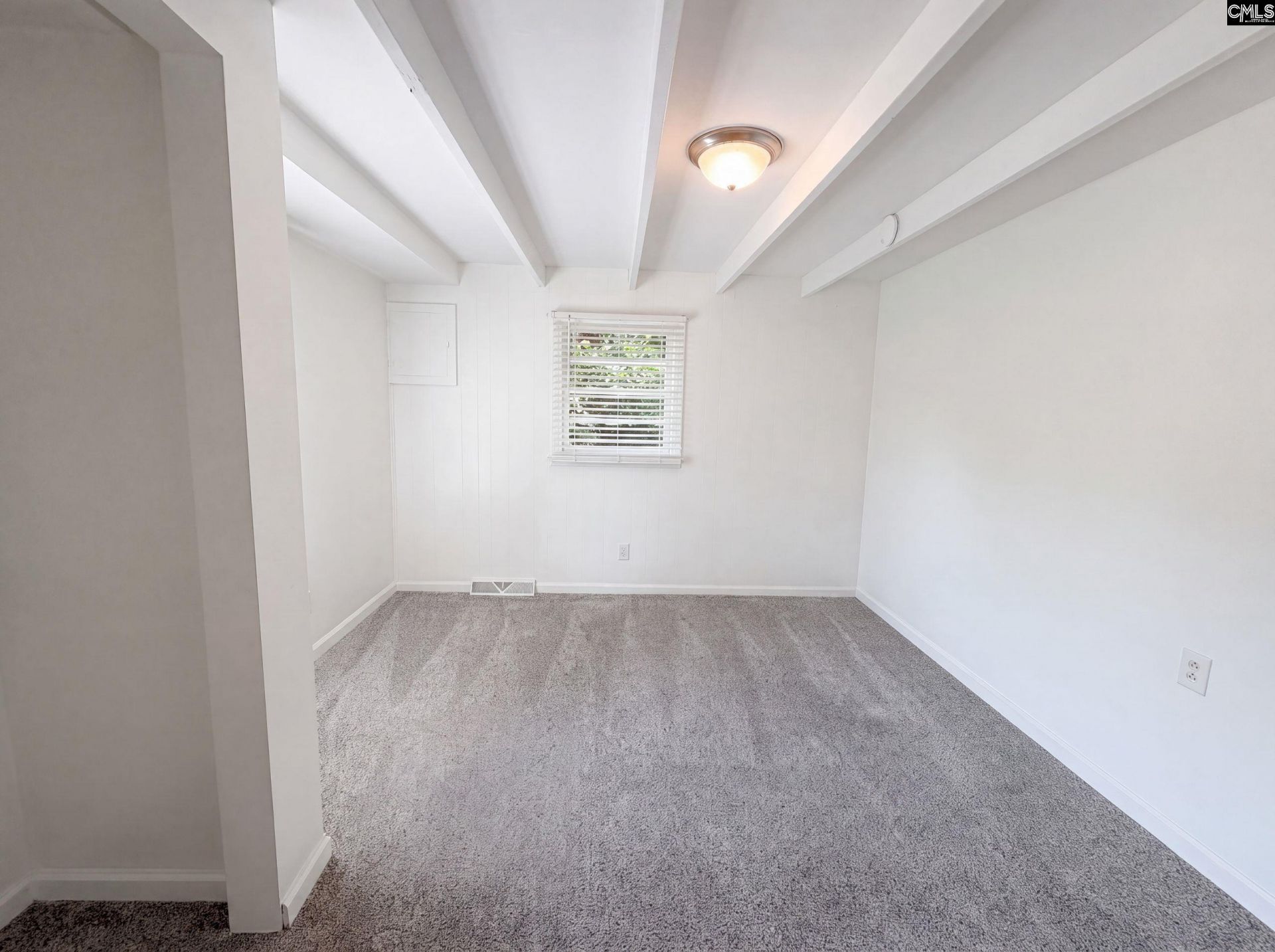 1502 Pine Street  Photo 5