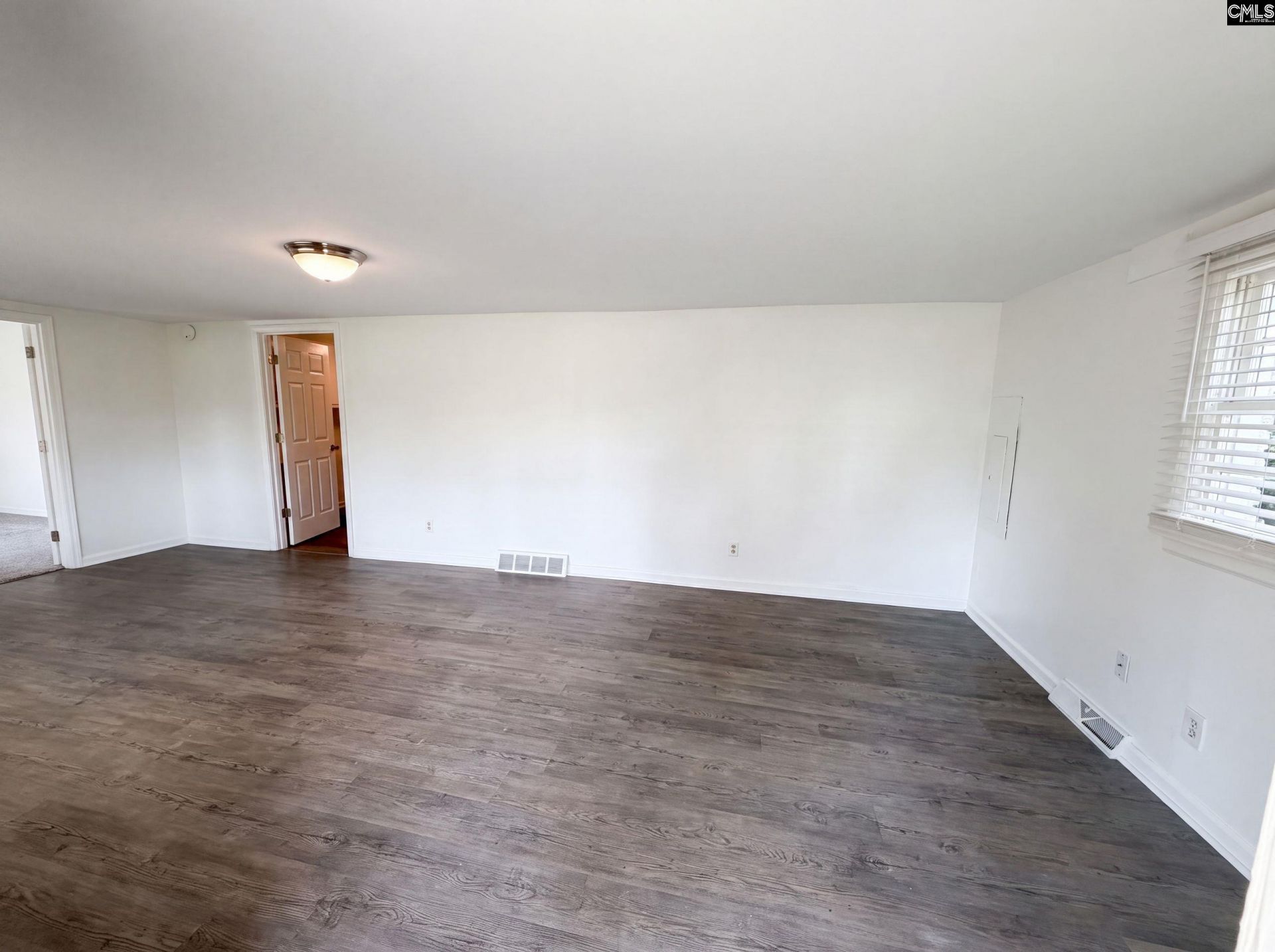 1502 Pine Street  Photo 7