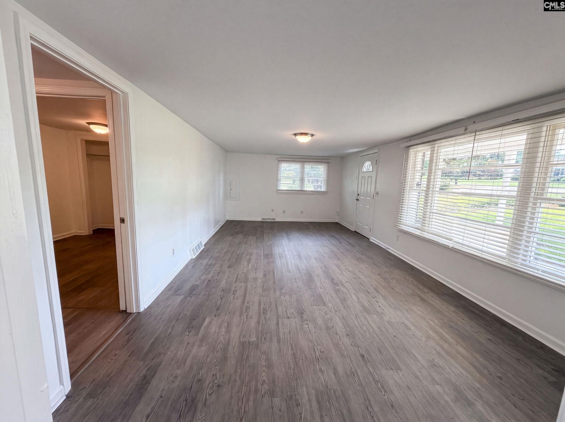 1502 Pine Street  Photo 9