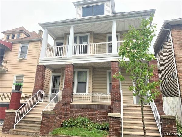 9459 Mitchell Street, Hamtramck, MI 48212