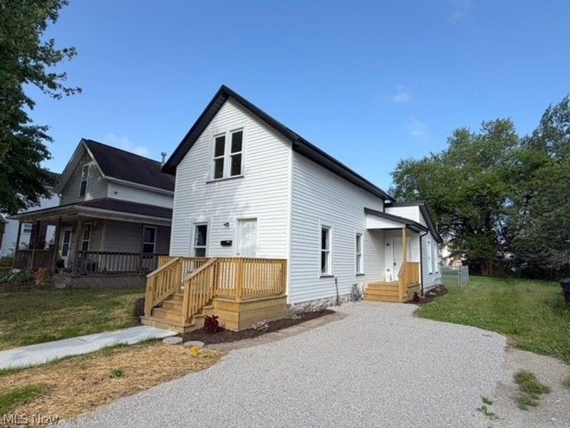 404 5th Street NW, New Philadelphia, OH 44663 Photo 20