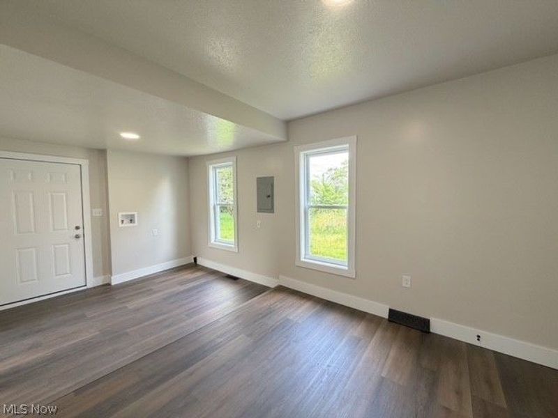 404 5th Street NW, New Philadelphia, OH 44663 Photo 9
