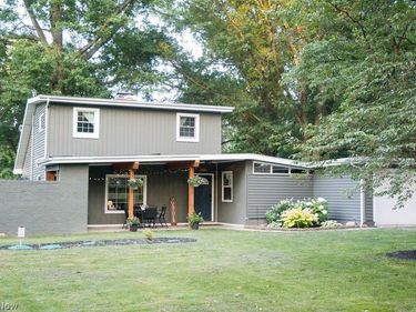 3135 Buttercup Avenue, Coventry, OH 44319