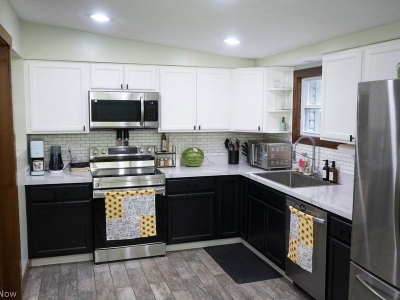 3135 Buttercup Avenue, Coventry, OH 44319 Photo 6