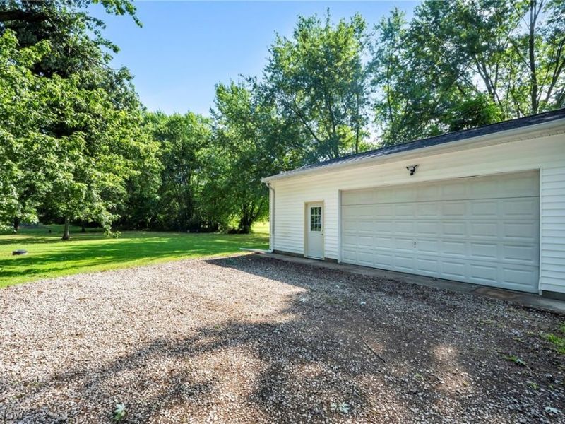 2721 E River Road, Newton Falls, OH 44444 Photo 38
