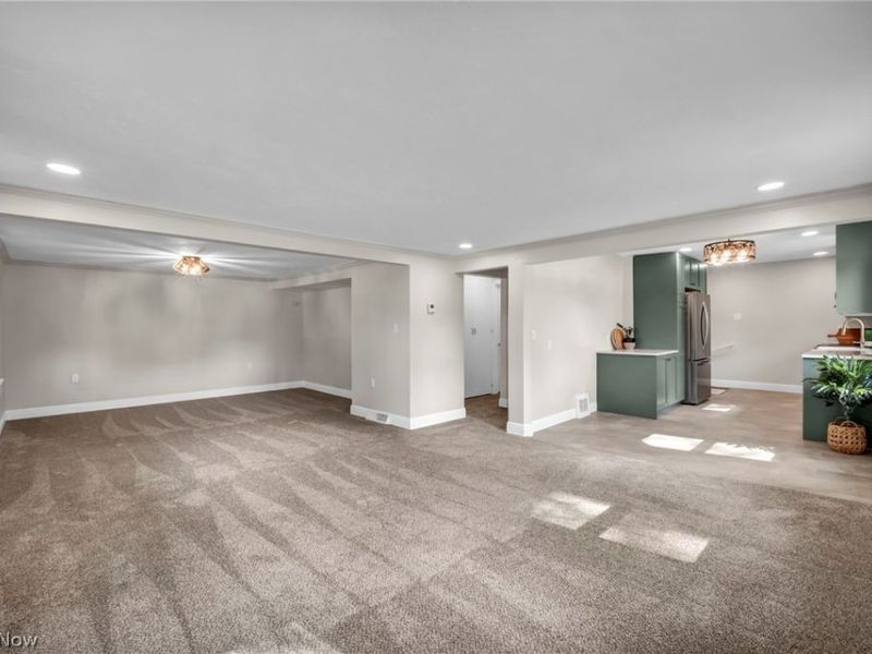2721 E River Road, Newton Falls, OH 44444 Photo 6