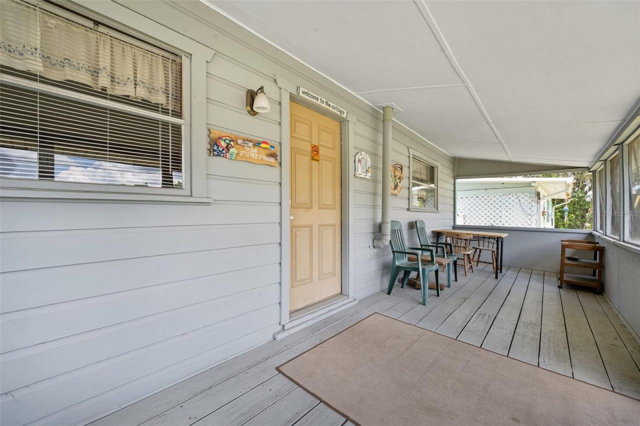55521 Front Street , Astor, FL 32102 Photo