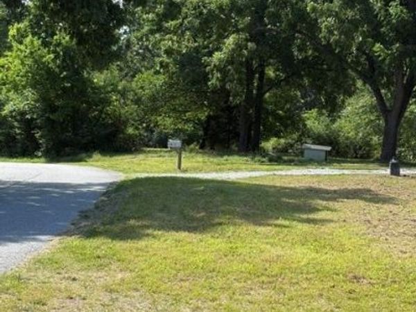 (24.56AC) 801 E Hilltop Drive, Rogers, AR 72756