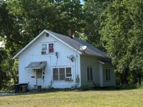 801 E Hilltop Drive , Rogers, AR 72756