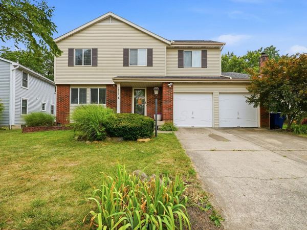 3813 Quail Hollow Drive, Columbus, OH 43228