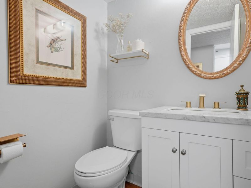 3813 Quail Hollow Drive, Columbus, OH 43228 Photo 14