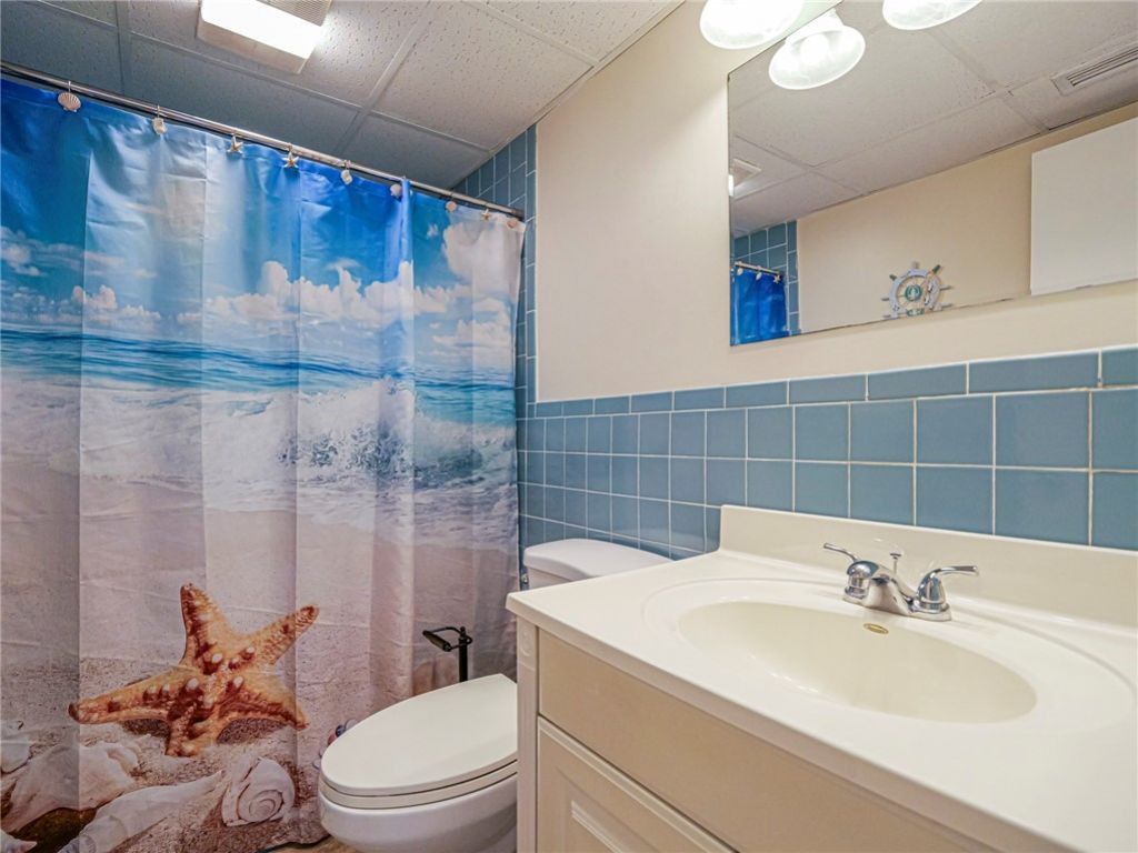 923 22nd Place, Unit 219, Vero Beach, FL 32960 Photo