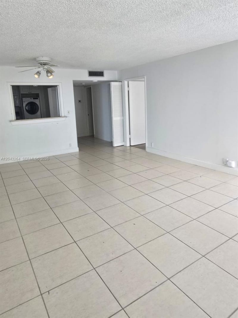 1901 Brickell Ave , Unit B1007, Miami, FL 33129 Photo