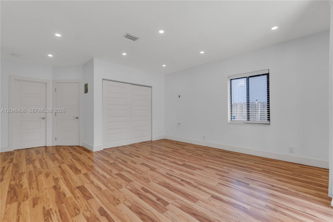 549 NE 12th Ave , Unit 1, Fort Lauderdale, FL 33301 Photo