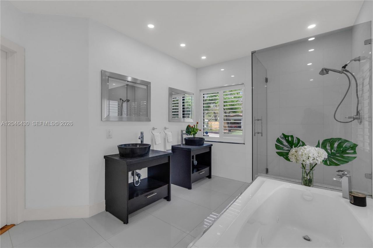 549 NE 12th Ave , Unit 1, Fort Lauderdale, FL 33301 Photo
