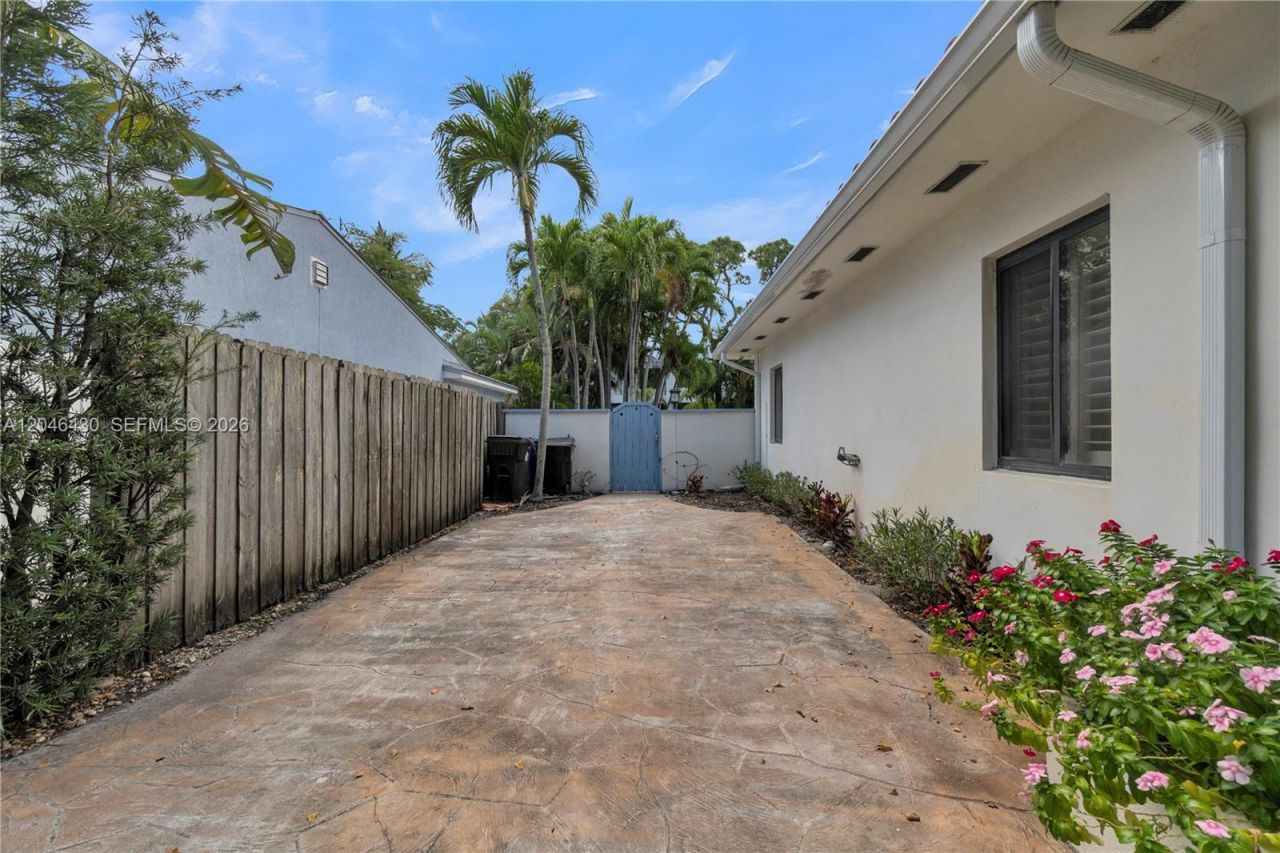 549 NE 12th Ave , Unit 1, Fort Lauderdale, FL 33301 Photo