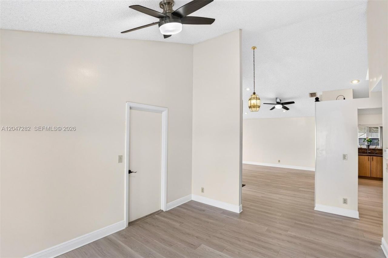 4495 NW 99th Ave, Sunrise, FL 33351 Photo