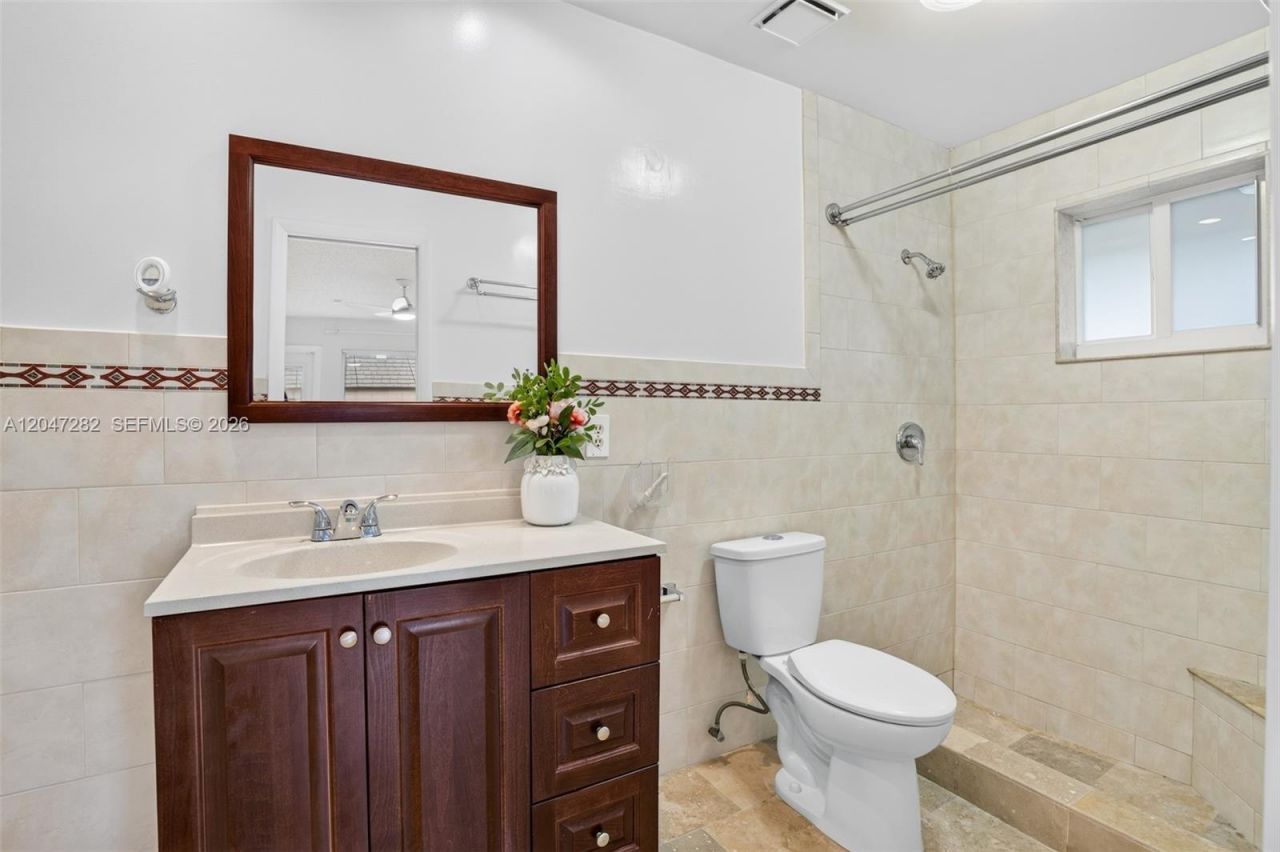 4495 NW 99th Ave, Sunrise, FL 33351 Photo