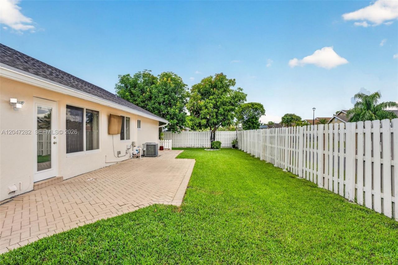 4495 NW 99th Ave, Sunrise, FL 33351 Photo
