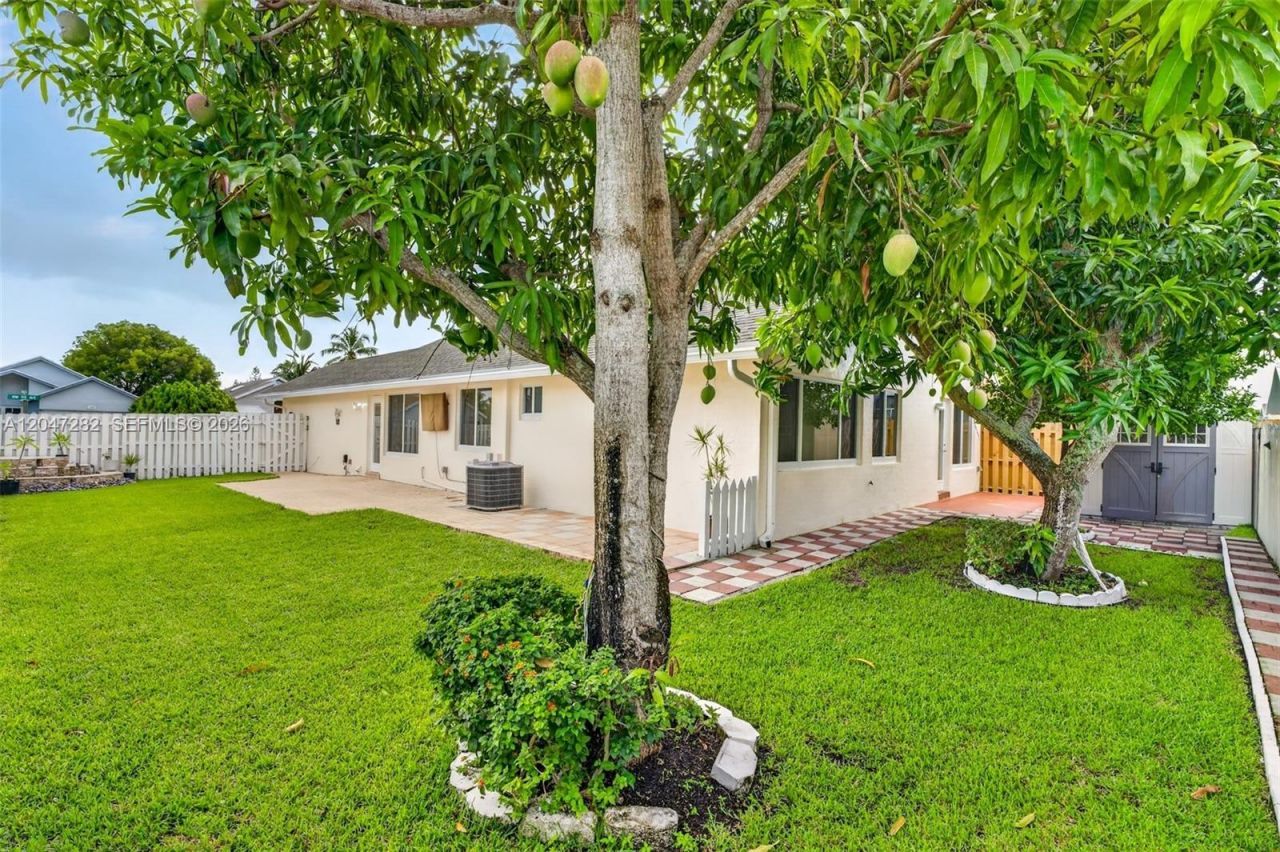 4495 NW 99th Ave, Sunrise, FL 33351 Photo