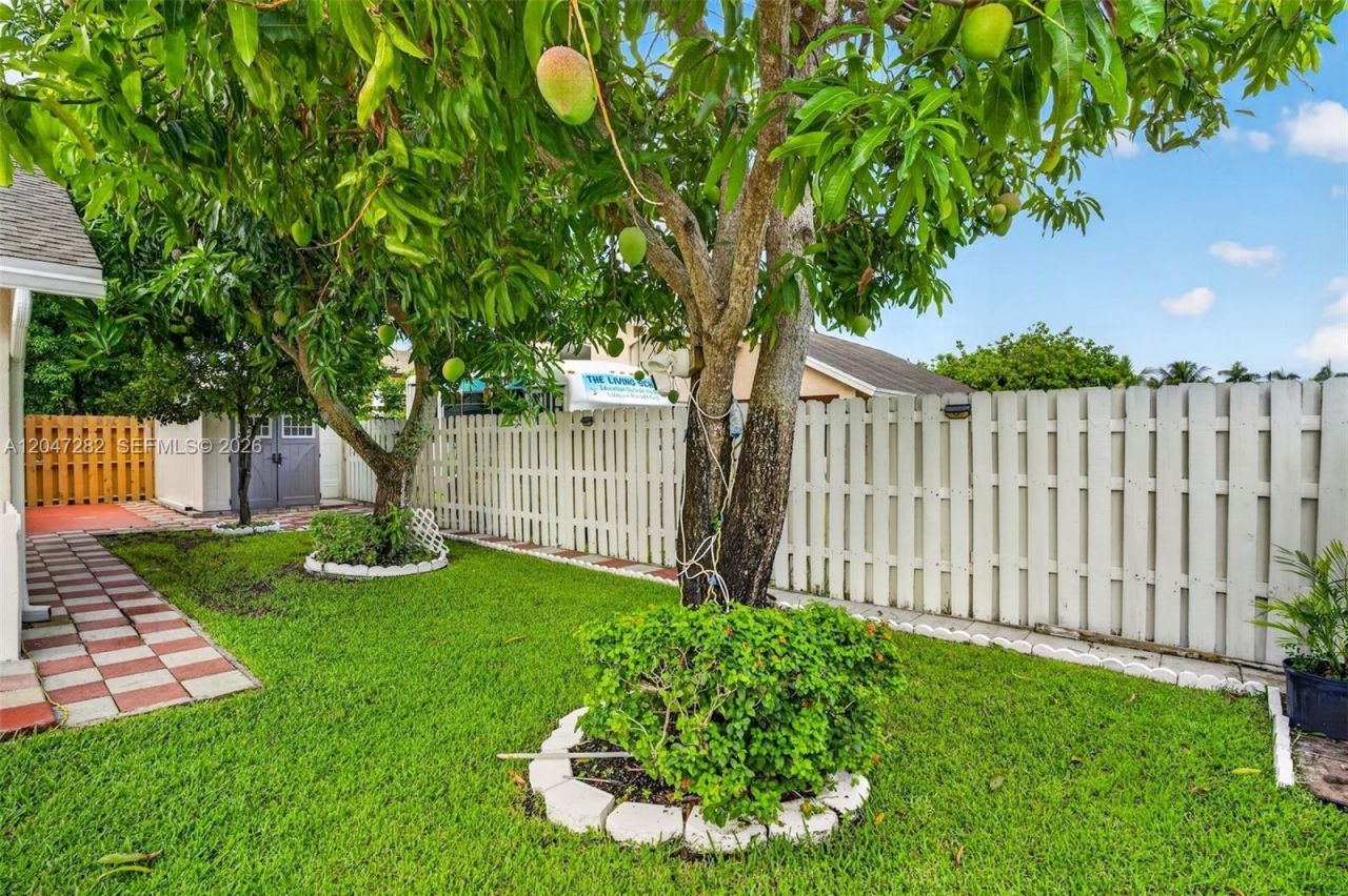 4495 NW 99th Ave, Sunrise, FL 33351 Photo