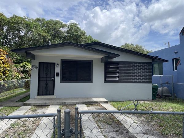 1019 NW 52nd St , Unit A, Miami, FL 33127
