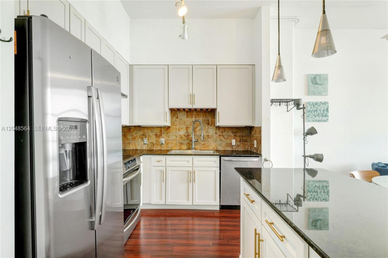 2001 Biscayne Blvd , Unit 2514, Miami, FL 33137 Photo