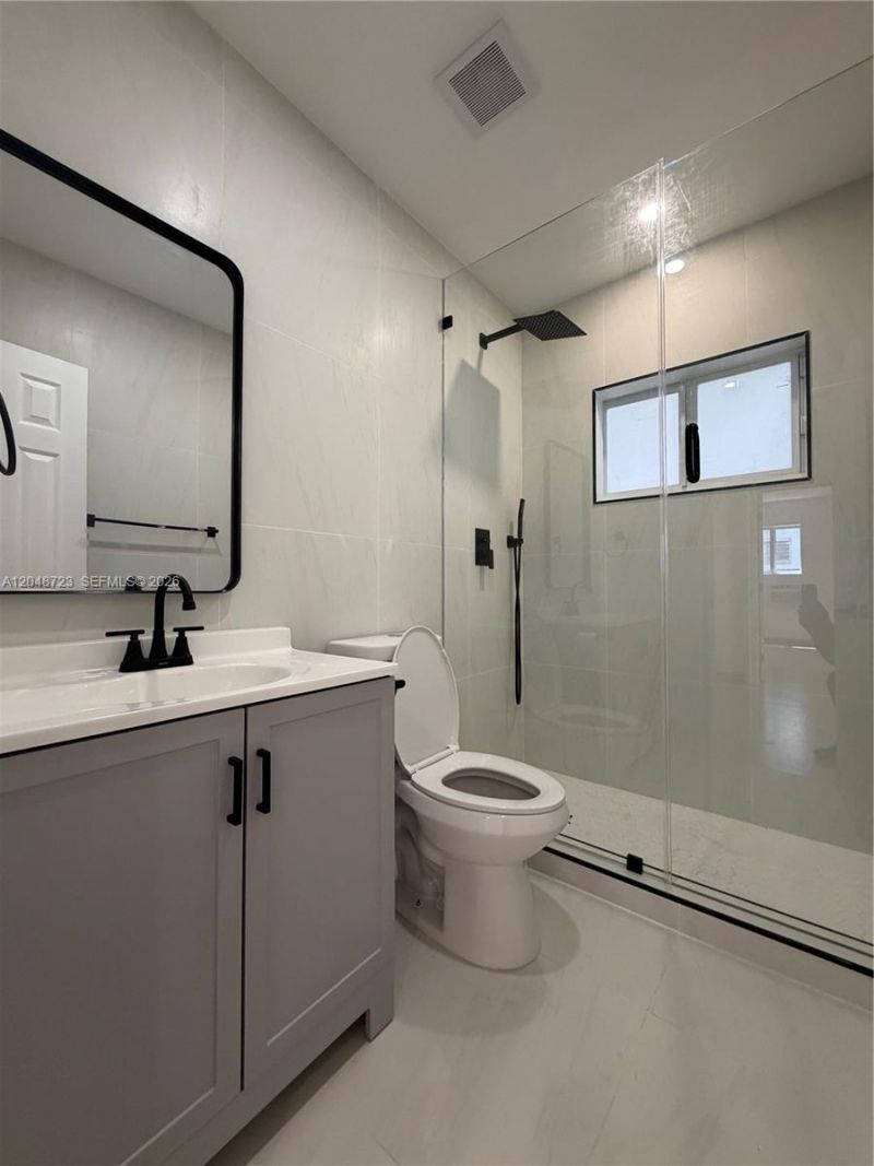 1235 Normandy Dr , Unit 7, Miami Beach, FL 33141 Photo