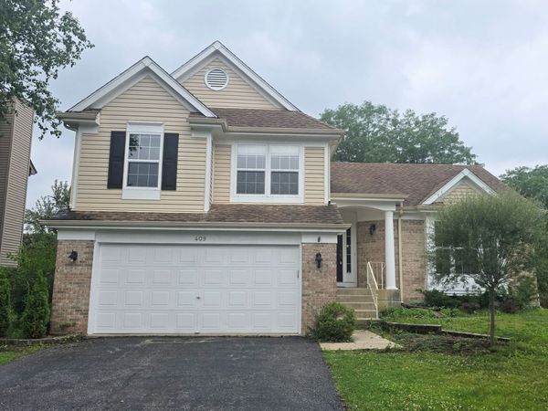 409 Fairfax Lane , Grayslake, IL 60030