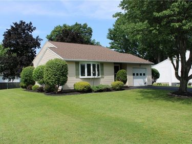 101 Lyford Lane, Minoa, NY 13116