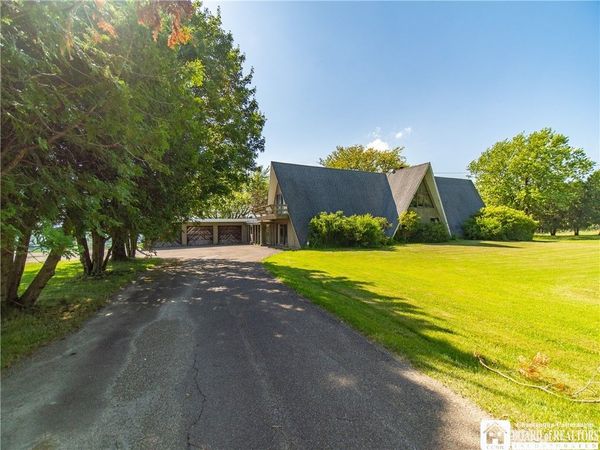 179 Robbin Hill Road, Frewsburg, NY 14738