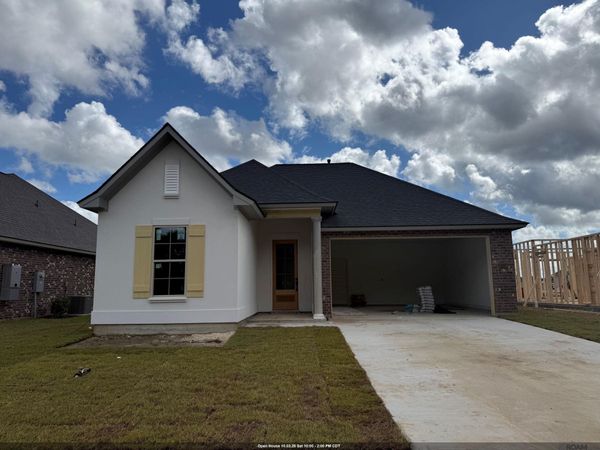 37138 Southdown Circle, Prairieville, LA 70769