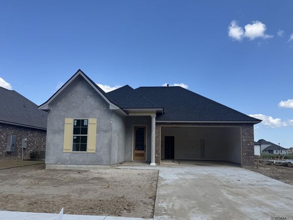 37138 Southdown Circle, Prairieville, LA 70769
